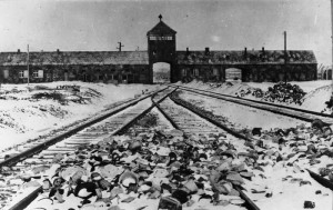 Красная армия освободила узников концлагеря в Аушвице